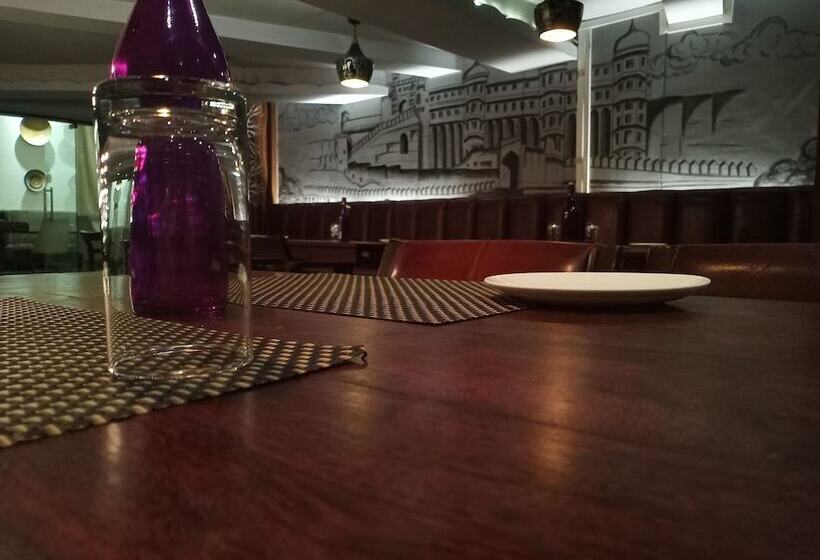 호텔 Dynasty By Keymagics