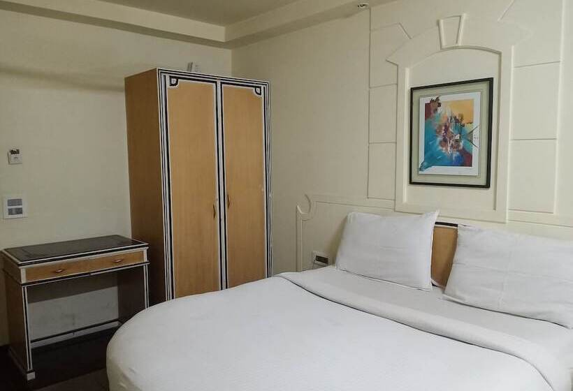 호텔 Dynasty By Keymagics