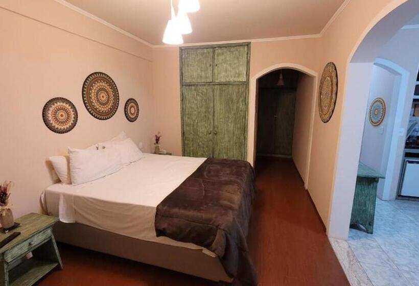 فندق Flat Conjugado Cavalinho Branco O