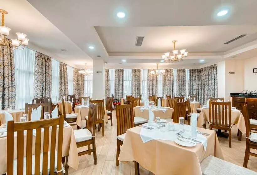 Kibo Palace Hotel Moshi