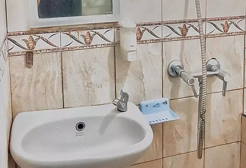 Hotelli Koolkost Syariah Near Jl Pajajaran Bogor