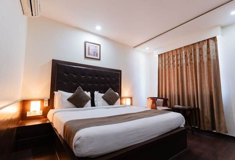 ホテル Krishna By Keymagics