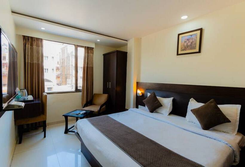 ホテル Krishna By Keymagics