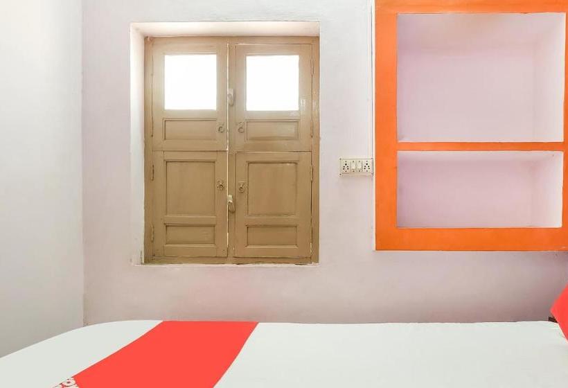 Hotell Oyo 78343 Sri Devi Residency