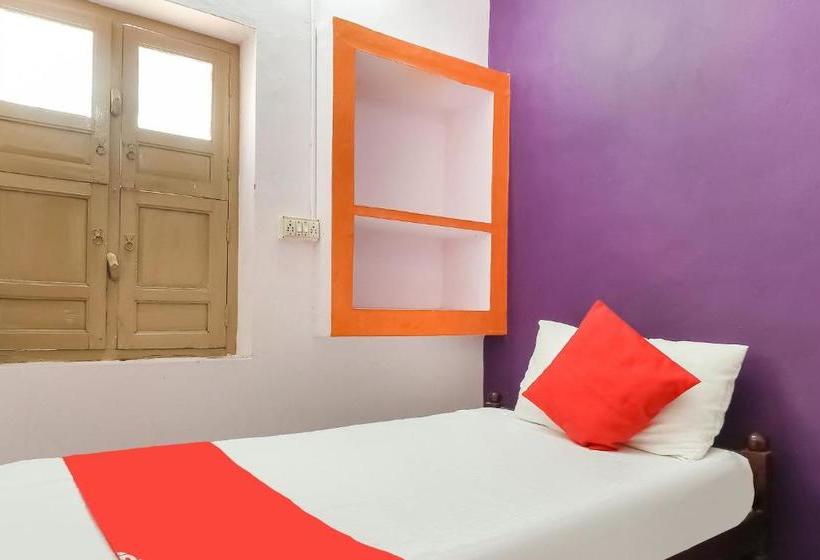 Hotell Oyo 78343 Sri Devi Residency