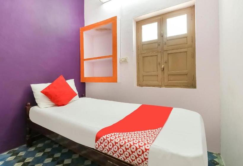 Hotell Oyo 78343 Sri Devi Residency