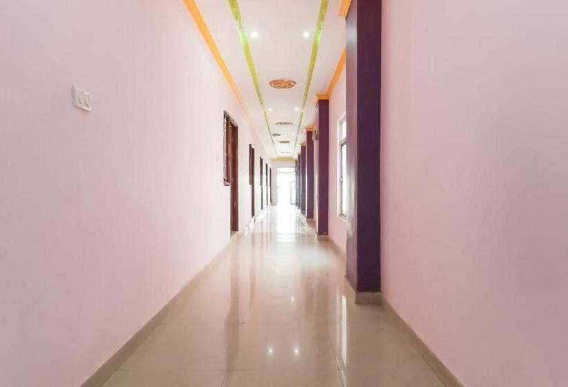 Hotell Oyo 78343 Sri Devi Residency