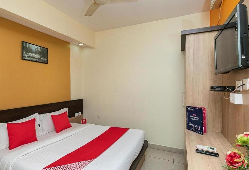 Hotel Oyo 78375 Flagship Golden Inn