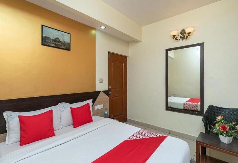 Hotel Oyo 78375 Flagship Golden Inn