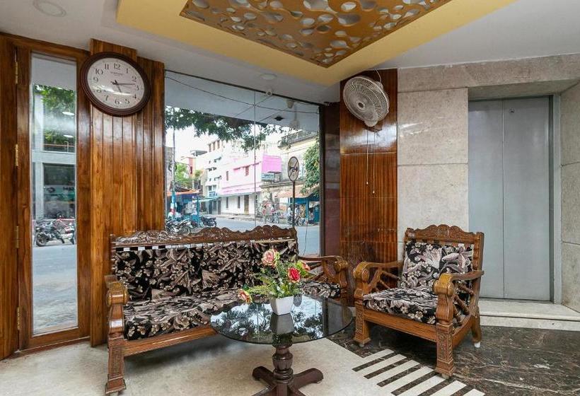 Hotel Oyo 78375 Flagship Golden Inn