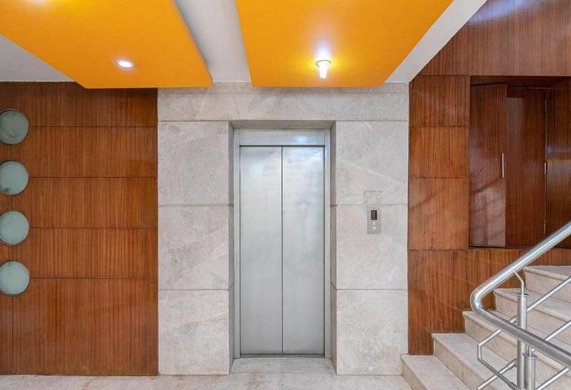 Hotel Oyo 78375 Flagship Golden Inn