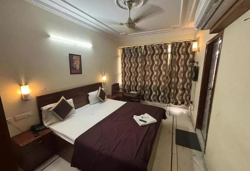 هتل Siddhi Vinayak Station Road Jaipur