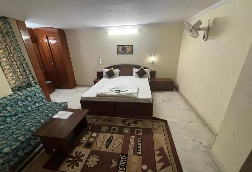 هتل Siddhi Vinayak Station Road Jaipur