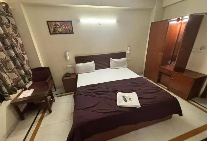 هتل Siddhi Vinayak Station Road Jaipur