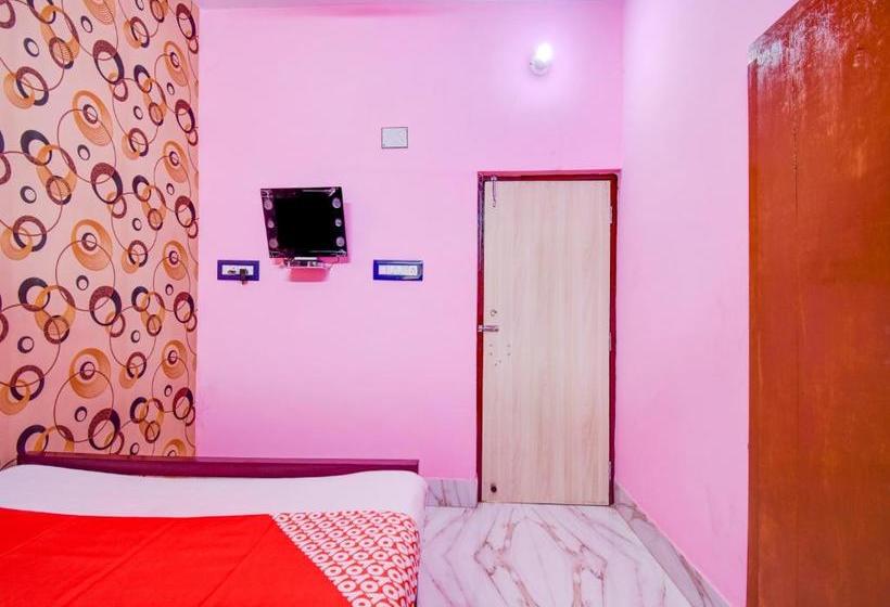 호텔 Oyo 78559 Bliss Palace