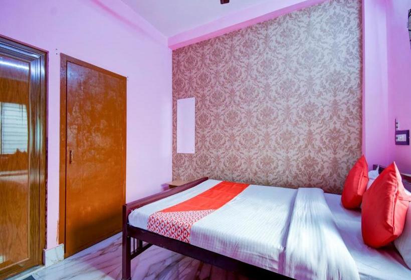 호텔 Oyo 78559 Bliss Palace