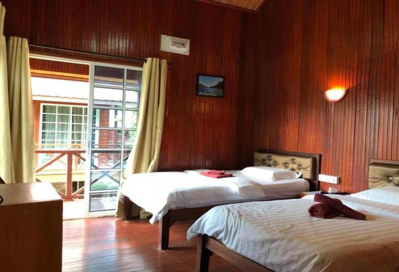 Hotel Bubul Village Stay Semporna