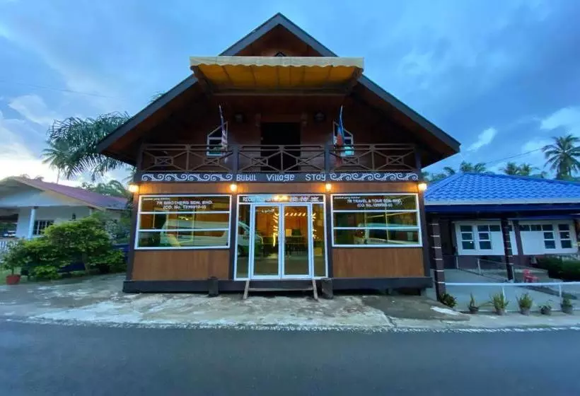 ホテル Bubul Village Stay Semporna