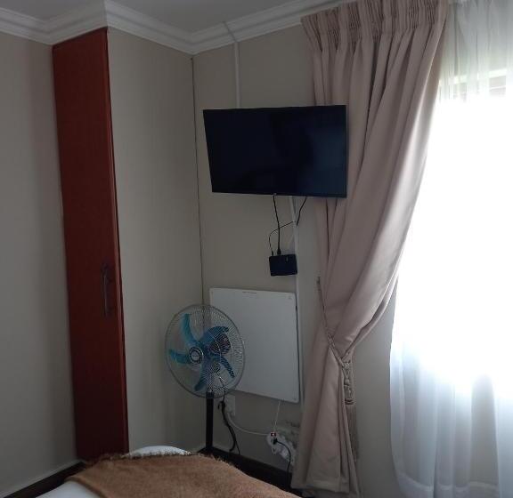 Отель Troas Boutique