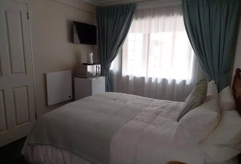 ホテル Troas Boutique