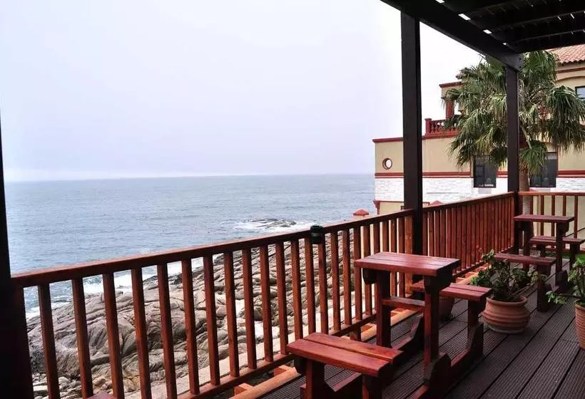 پانسیون Shark Island Airbnb