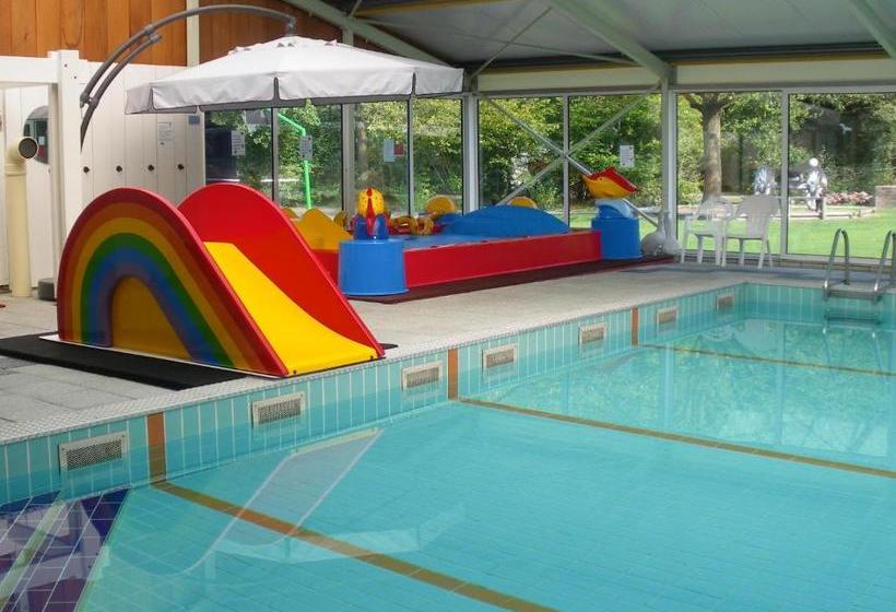 リゾートホテル Finse Bungalow 6p