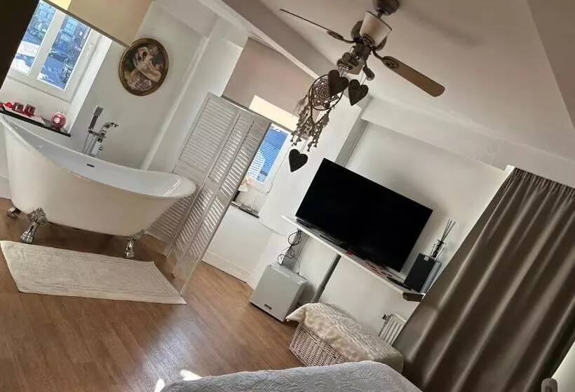 Aamiaismajoitus (B&B) Sucre Salé