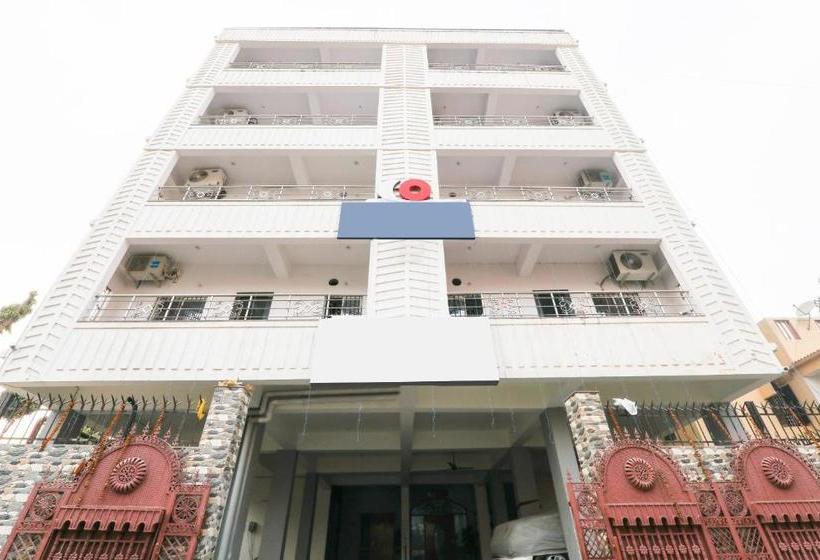 בית מלון כפרי Vaccinated Staff Capital O 78105  Figtree Premier