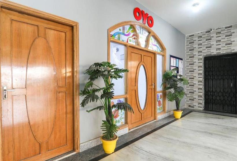 בית מלון כפרי Vaccinated Staff Capital O 78105  Figtree Premier