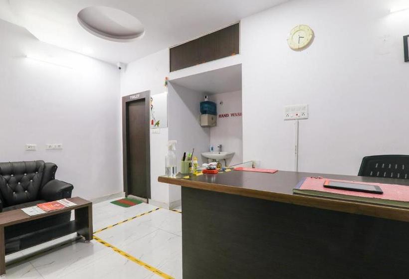 בית מלון כפרי Vaccinated Staff Capital O 78105  Figtree Premier