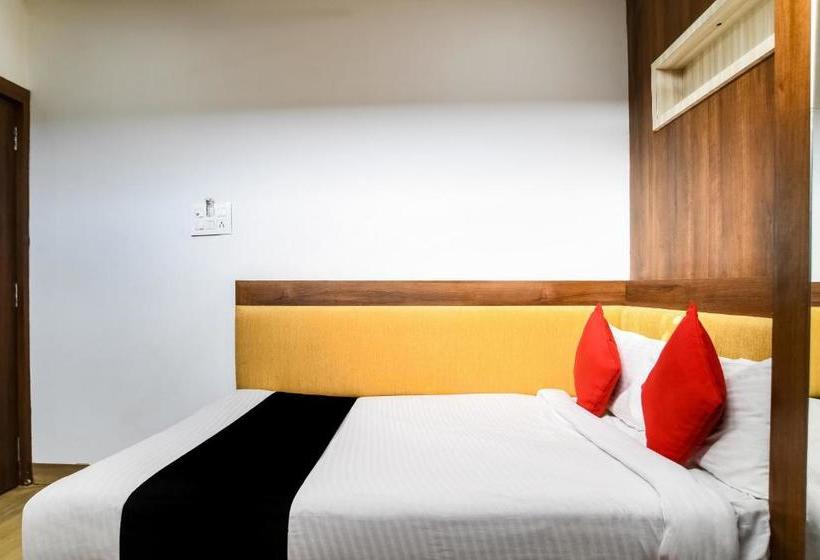 Hotel Capital O Ind679  Rajwada Palace