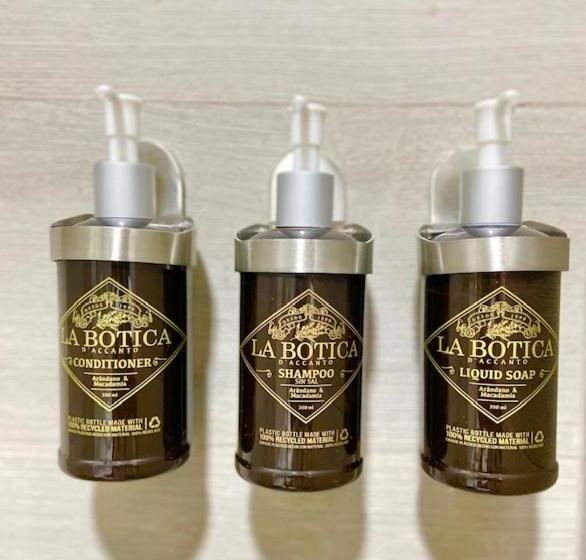 ホテル Montañablu