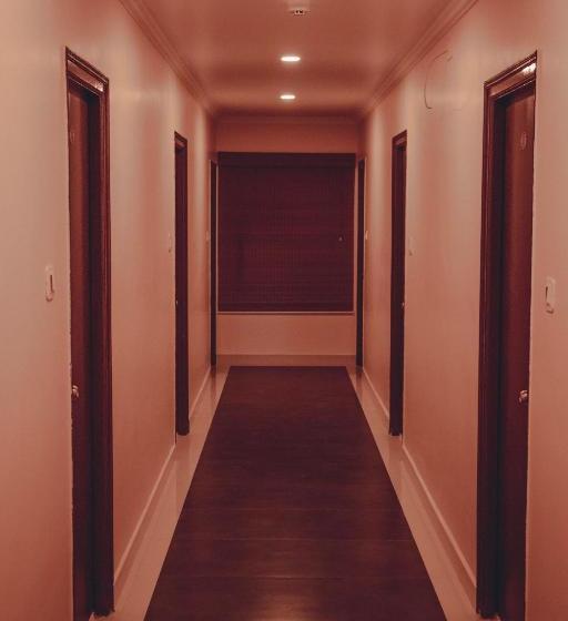 هتل Mount View Comforts