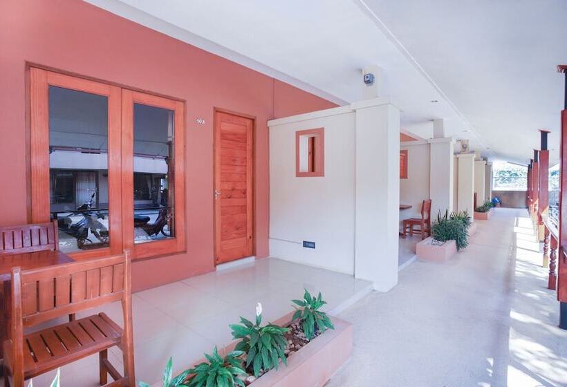 Hotel Oyo 75388 P2 Place