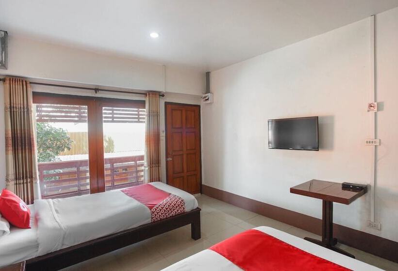 Hotel Oyo 75388 P2 Place