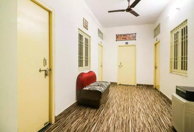 ホテル O Virat Inn