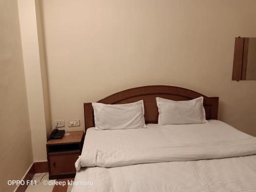 בית מלון כפרי Panchsheel Varanasi