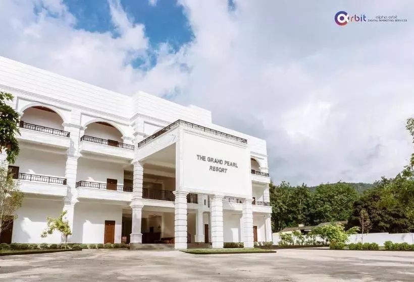 ホテル The Grand Pearl Resort