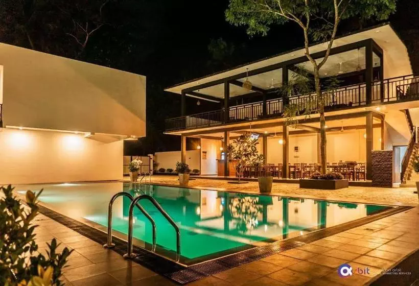 ホテル The Grand Pearl Resort