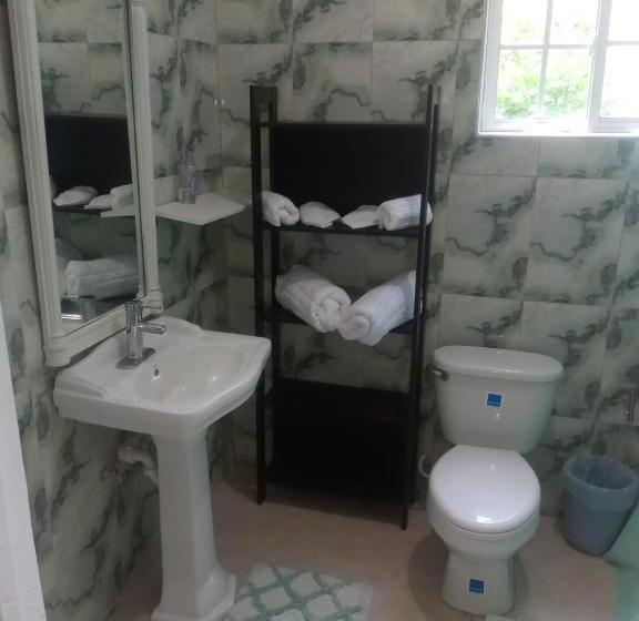 تختخواب و صبحانه Grace Garden Guesthouse