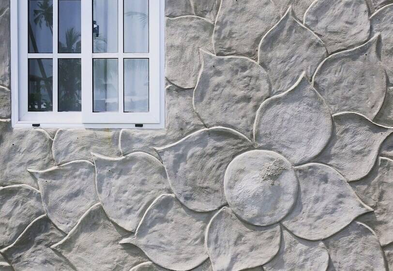 בית מלון כפרי Afro Beach Eco Resort Butre