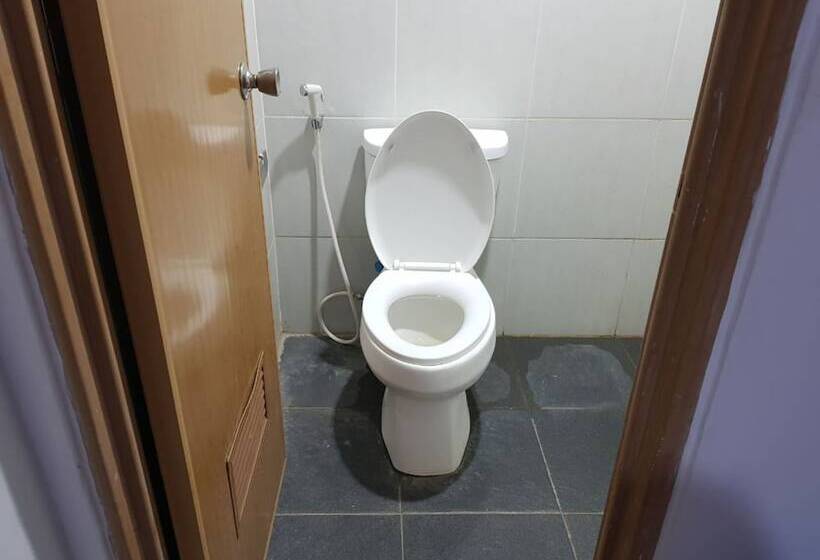 فندق Bambi Gading Serpong