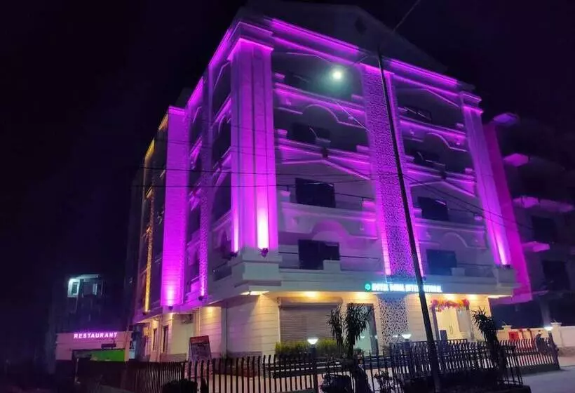 Hotelli Dayal International