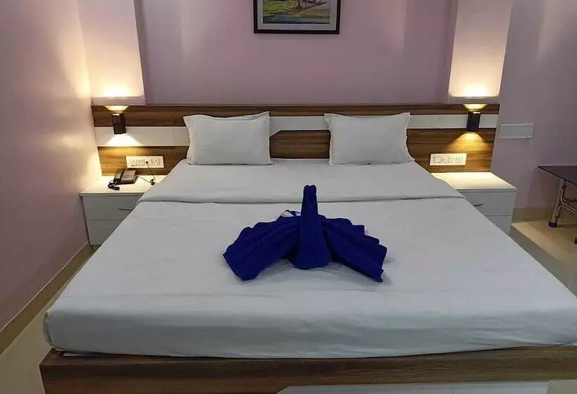 Hotelli Dayal International