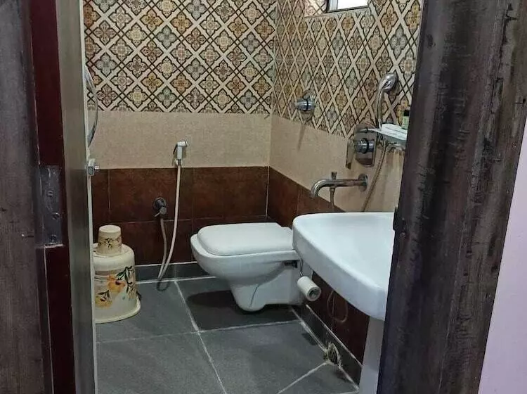 Hotelli Dayal International