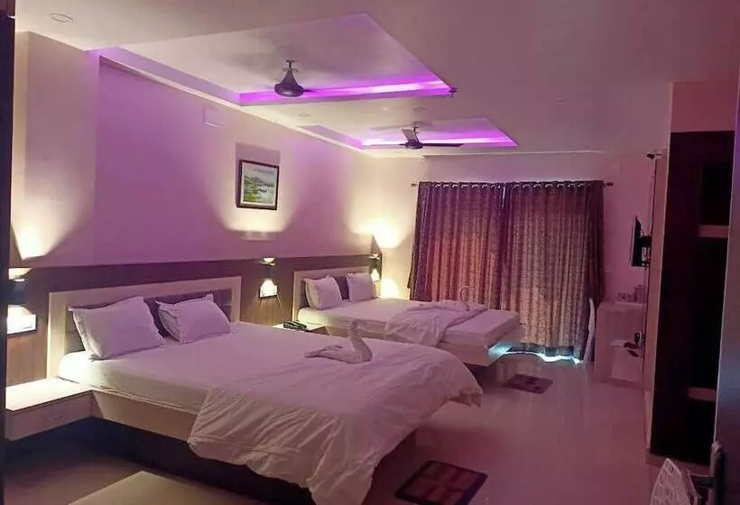 Hotelli Dayal International