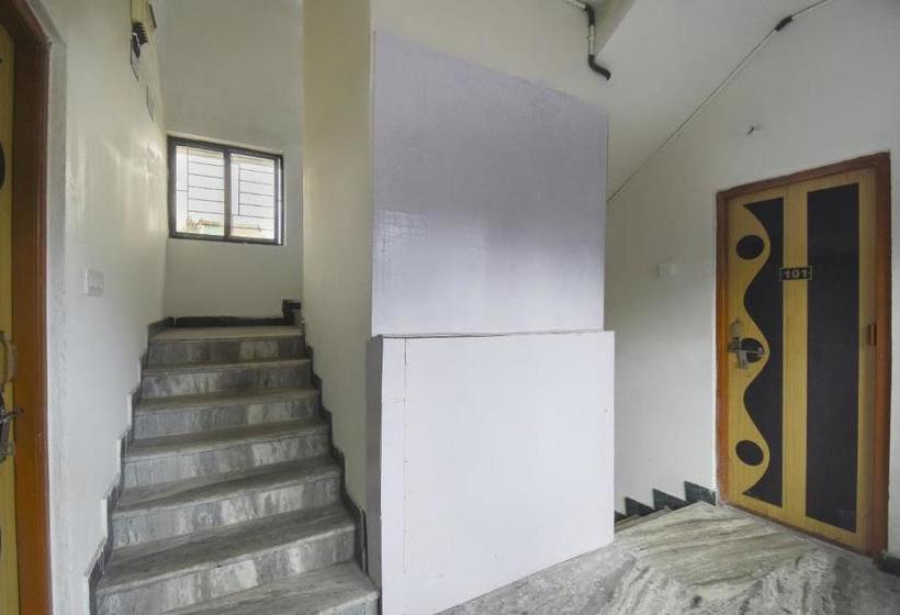 Hotel Oyo 71482 Royal Villa