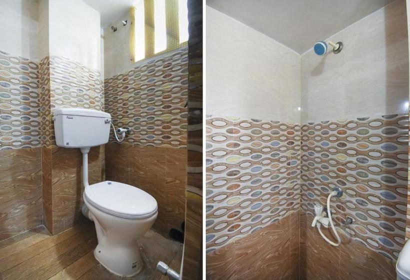 Hotel Oyo 71482 Royal Villa