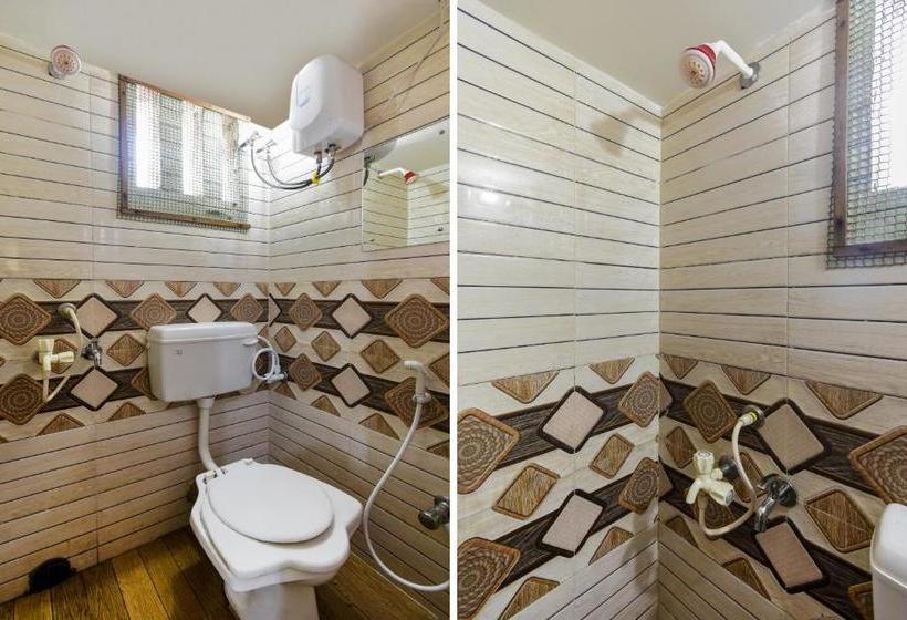 Hotel Oyo 71482 Royal Villa