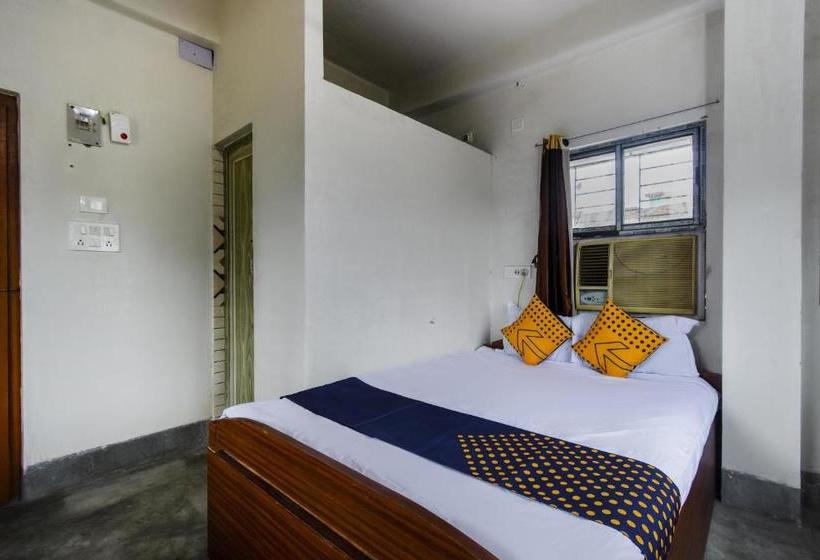 Hotel Oyo 71482 Royal Villa